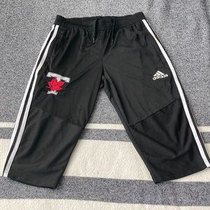 Adidas 3/4 tiro pants - U of T